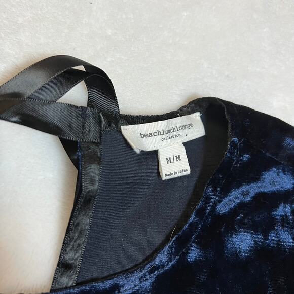 beachlunchlounge Crushed Velvet Short Sleeve Shirt with Tie Back Size Medium - Picture 4 of 8